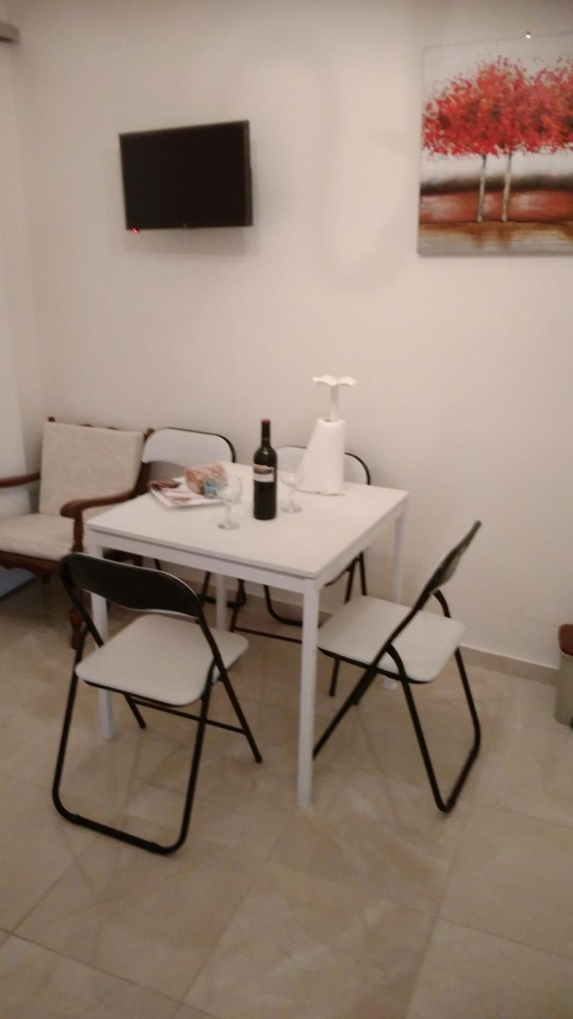 Mina Apartments Karpathos Town  Room photo